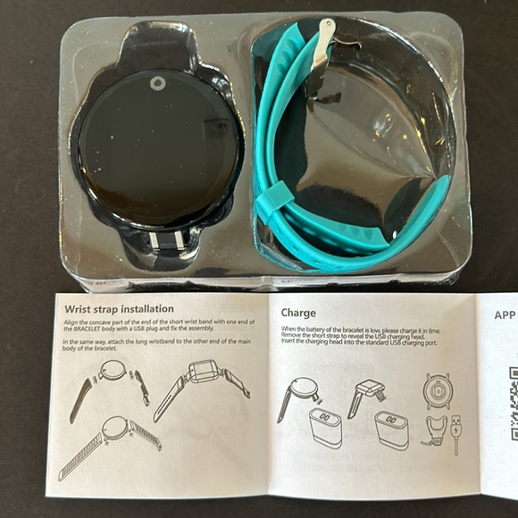 Smart Watch / Bracelet - Picture 6 of 6